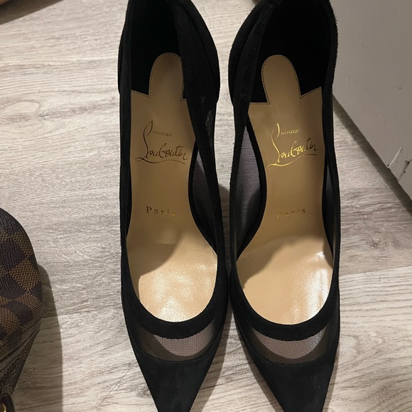 Christian Louis Vuitton red bottoms - Picture 3 of 6